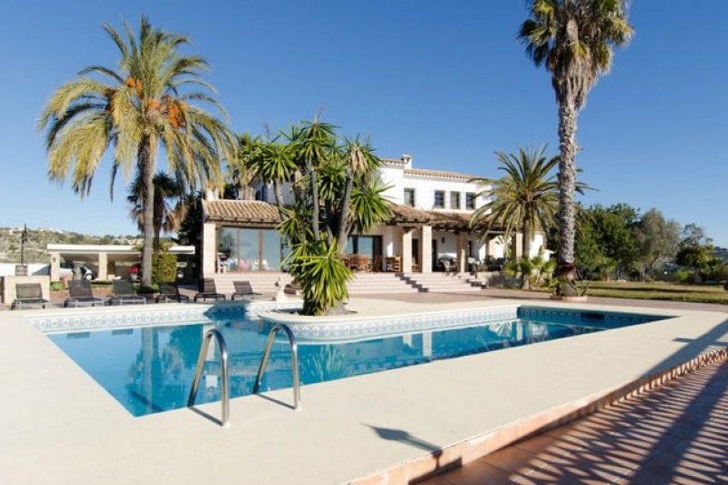 Rustic Finca en Venta en Benissa