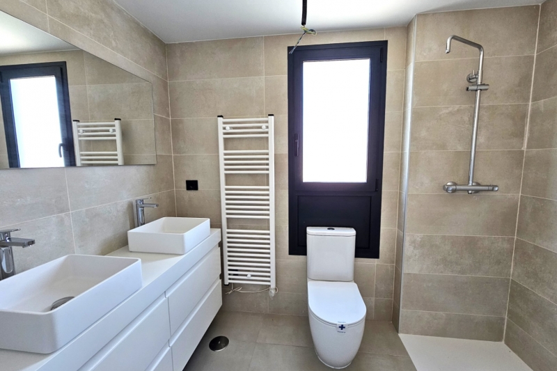 Penthouse con preciosas vistas, de nueva obra, a la venta en Calpe!