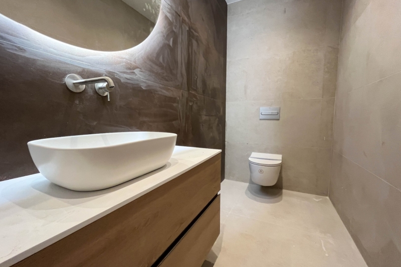 Preciosa villa con espectaculares vistas, de nueva obra a la Venta, en Calpe! 