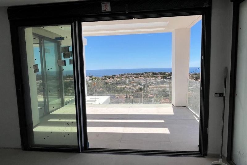 Preciosa villa con espectaculares vistas, de nueva obra a la Venta, en Calpe! 