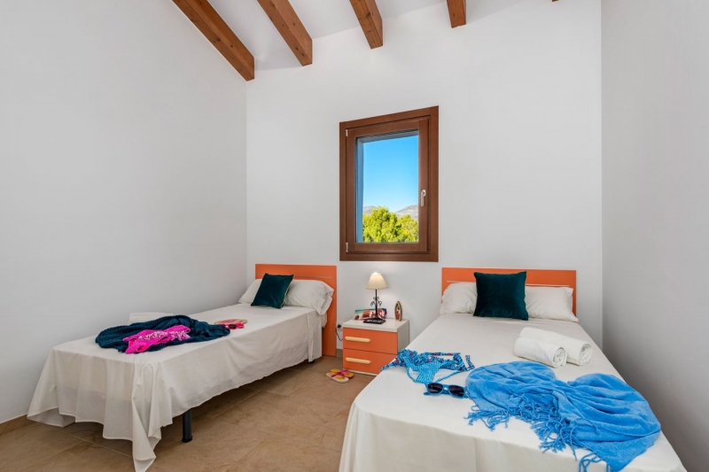Rustic Finca en Venta en Calpe