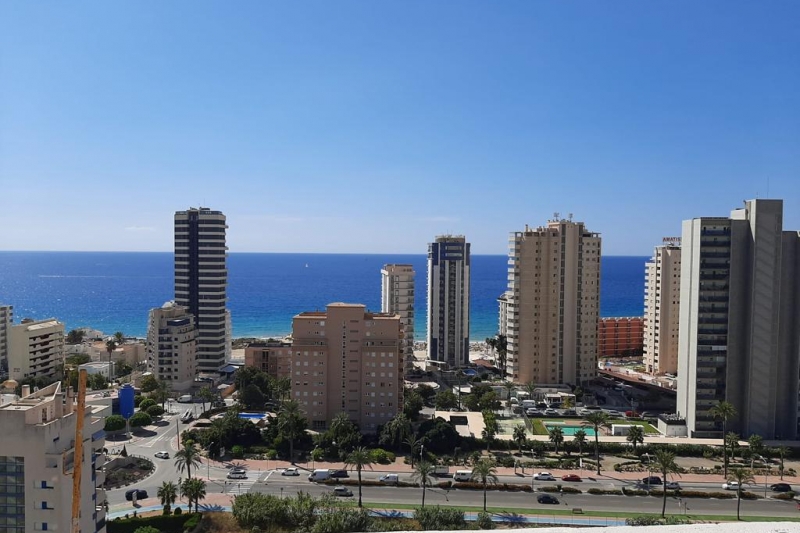 Penthouse con preciosas vistas, de nueva obra, a la venta en Calpe!