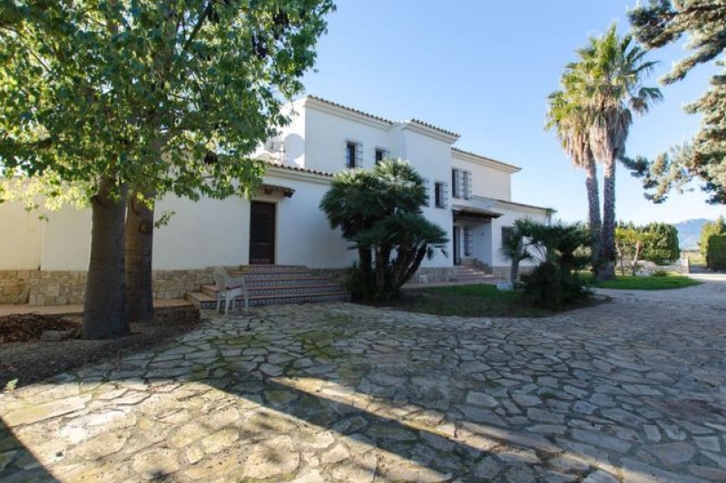 Rustic Finca en Venta en Benissa