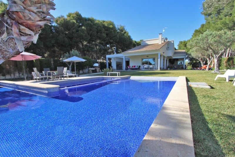 Villa zum Verkauf in Moraira