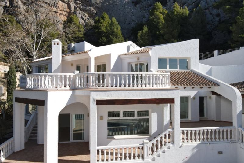 Villa for Sale in Altea