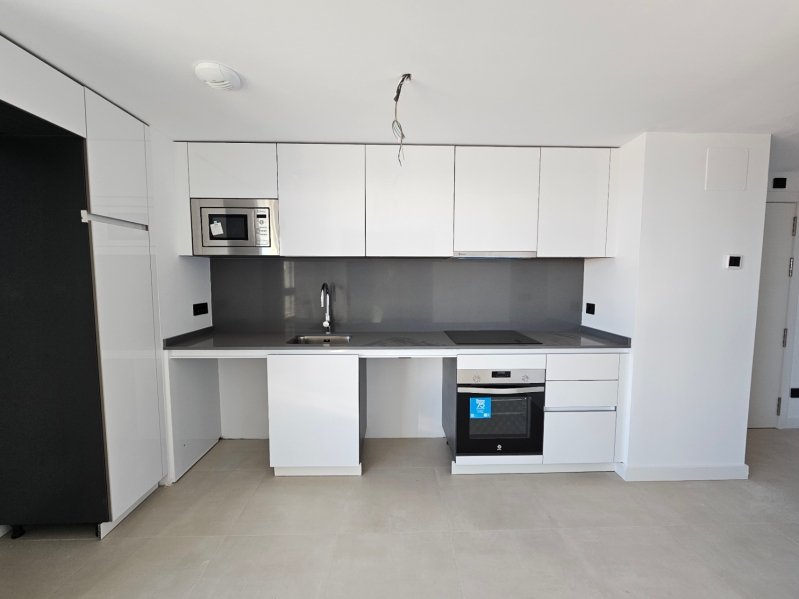 Penthouse con preciosas vistas, de nueva obra, a la venta en Calpe!