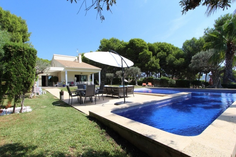 Villa zum Verkauf in Moraira