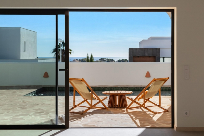 MORAIRA - Espectacular villa de estilo mediterráneo a la venta, lista para entrar a vivir!