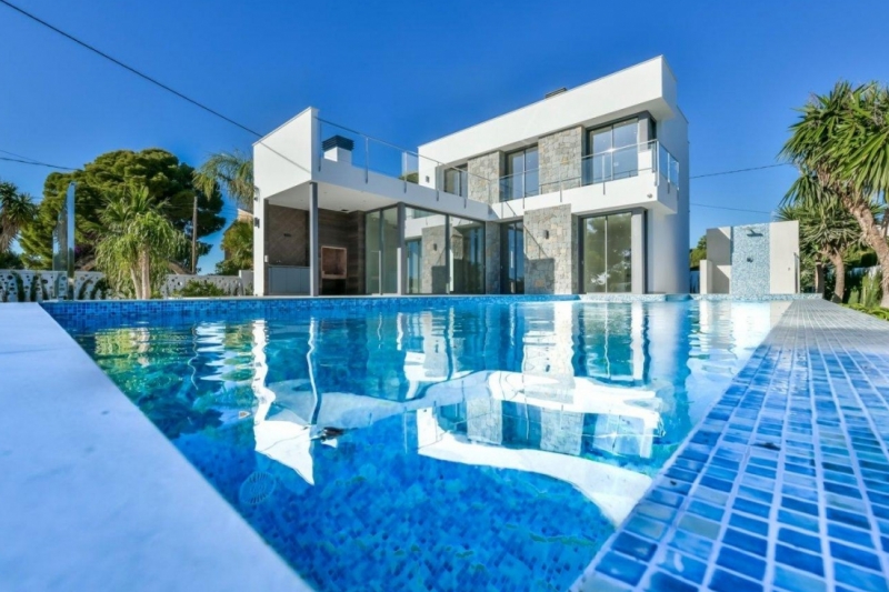 Villa zum Verkauf in Calpe