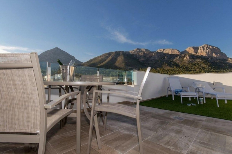 Villa en Venta en Polop