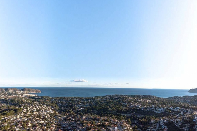 Villa moderna con vistas espectaculares